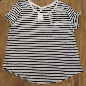 NWT Black stripe H&M shirt